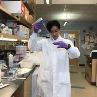 Pinghan Zhao Receives 2021 Rush and Helen Record Teaching Assistant Educator Award